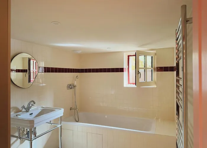 Authentic By The Lignon River Ferienhaus *